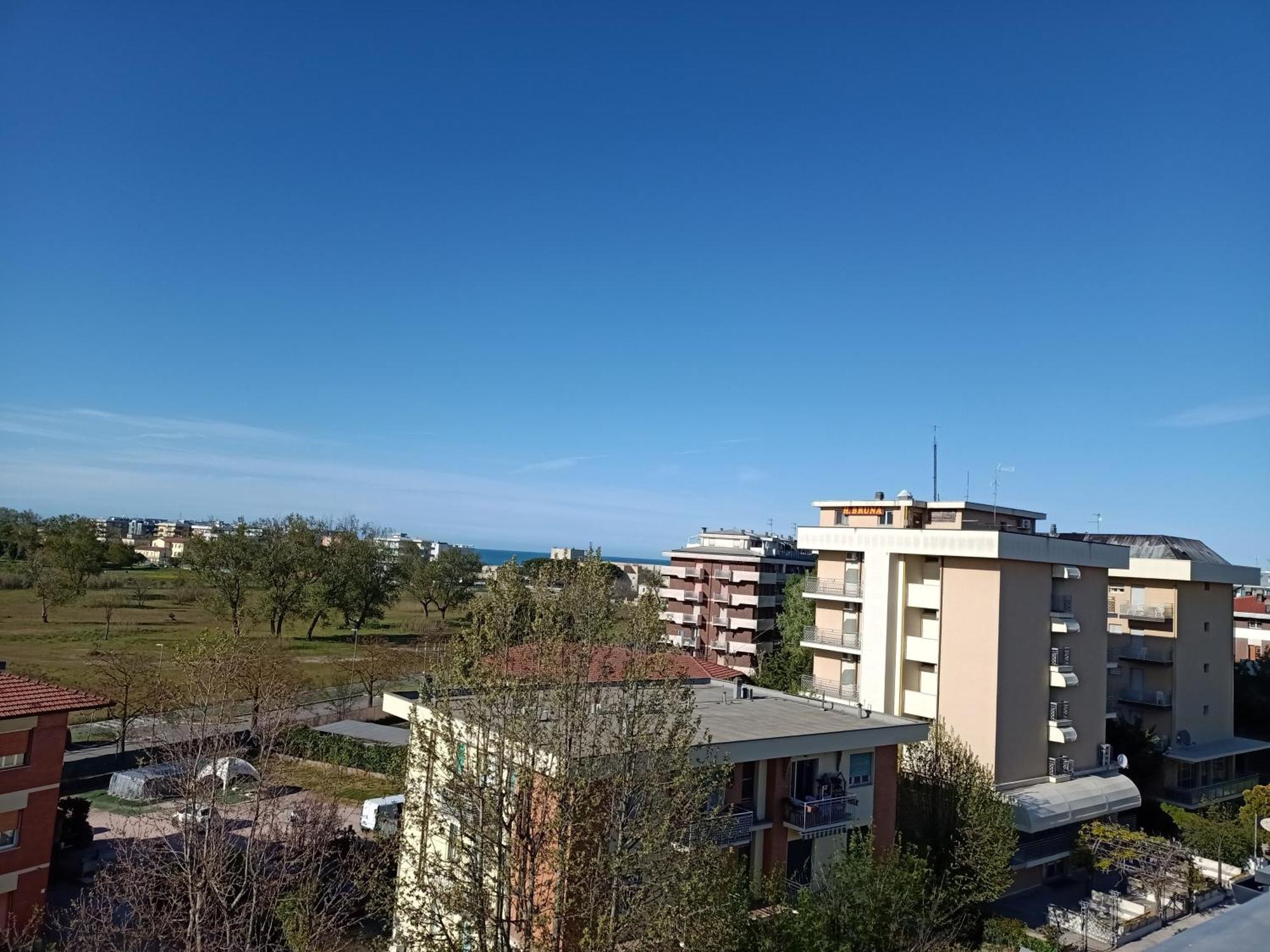 Hotel Sara*** Cesenatico Exterior foto