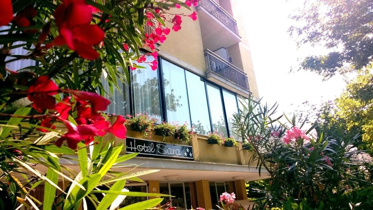 Hotel Sara*** Cesenatico Exterior foto